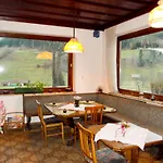 Han/Misafirhane Gasthaus Gruber *